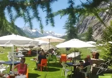 Chalet Val Ferret Отель 3*